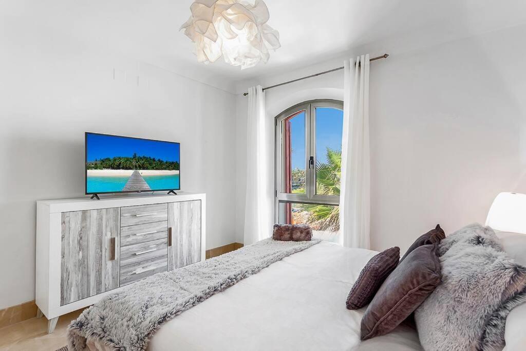 Yolo Spaces - Sotogrande Sea View Penthouse San Roque  Eksteriør bilde