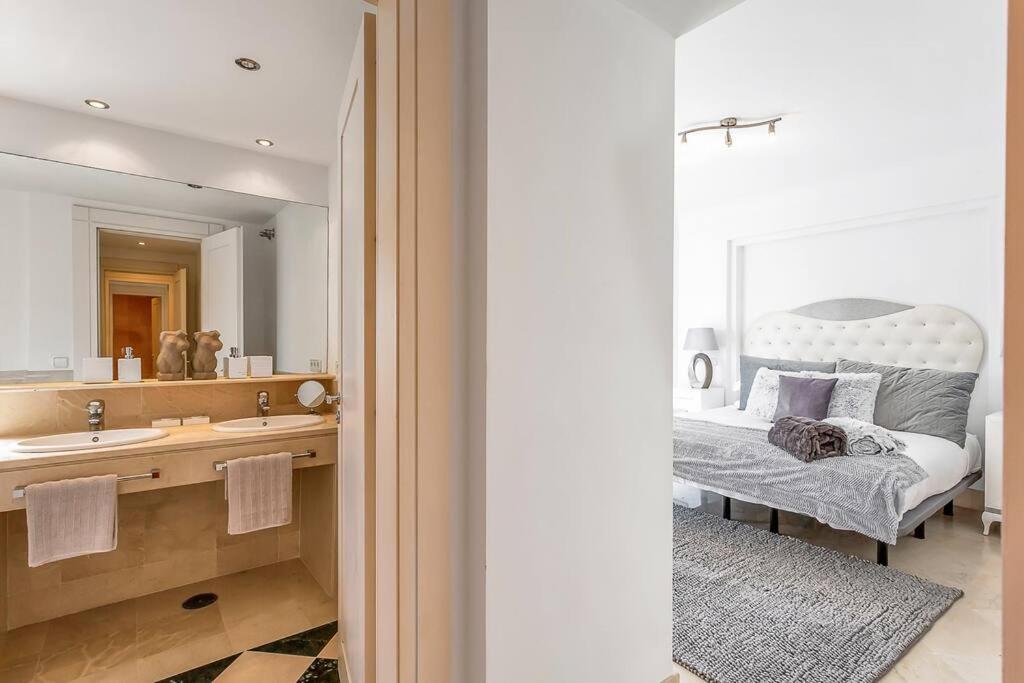 Yolo Spaces - Sotogrande Sea View Penthouse San Roque  Eksteriør bilde