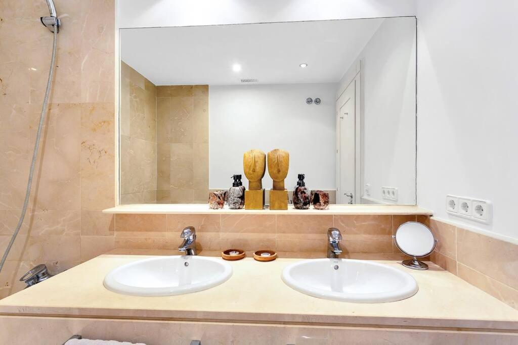 Yolo Spaces - Sotogrande Sea View Penthouse San Roque  Eksteriør bilde