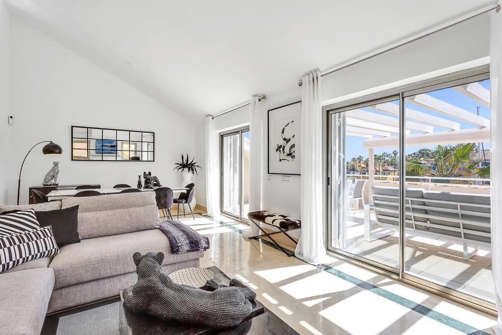Yolo Spaces - Sotogrande Sea View Penthouse San Roque  Eksteriør bilde