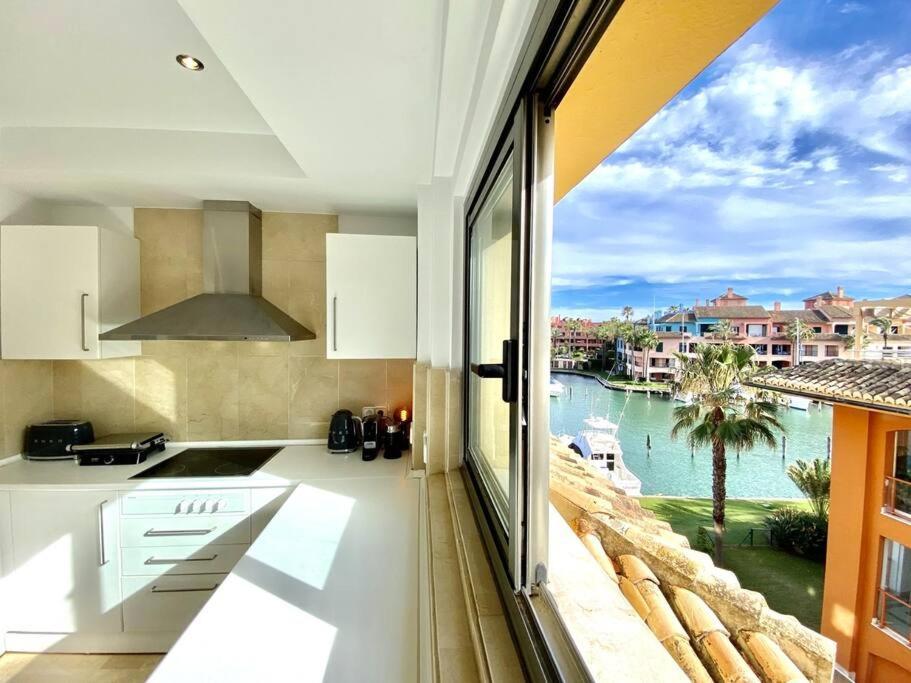 Yolo Spaces - Sotogrande Sea View Penthouse San Roque  Eksteriør bilde