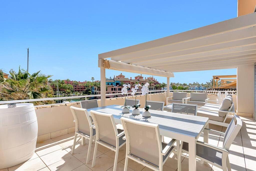 Yolo Spaces - Sotogrande Sea View Penthouse San Roque  Eksteriør bilde